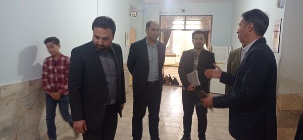 بازدید رئیس اداره استعدادهای درخشان استان خراسان رضوی از مدارس سمپاد کاشمر
