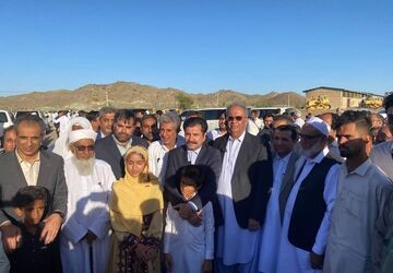 آغاز عملیات ساخت ۱۳۰۰ کلاس درس در سیستان و بلوچستان