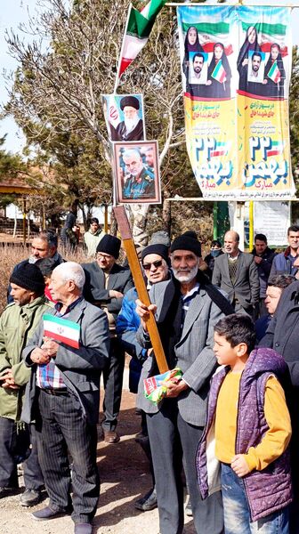 راهپیمایی ۲۲ بهمن در رباط‌سنگ، تجدید بیعت مردم با انقلاب
