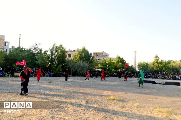 نمایش تعزیه در مهستان