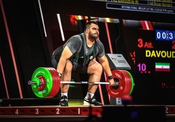 دعوت ۱۴ وزنه‌بردار به اردوی تیم ملی