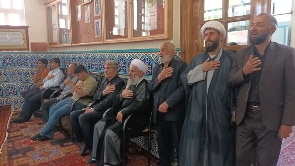 خروش دانش‌آموزان کفن پوش در آذربایجان شرقی