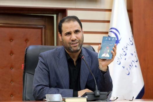 همه کارکنان آموزش و پرورش شامل آئین‌نامه مسیر رشد معلمی می‌شوند‌