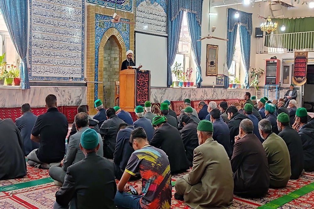 اقامه نماز جمعه در آخرین هفته  ماه مبارک رمضان در شهر بار نیشابور