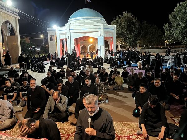  مراسم عزاداری اباعبدالله الحسین(ع) در مسجد شهدای گمنام 