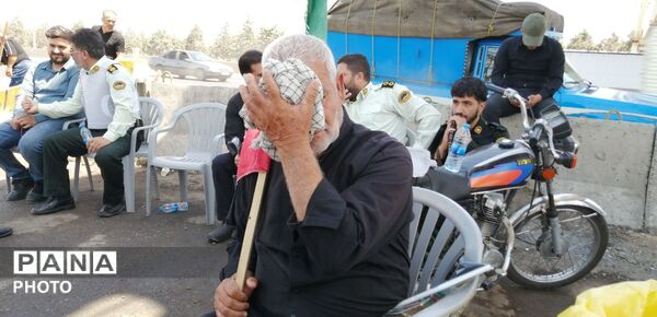  خدمت صادقانه خادمان و پذیرایی گرم از زائران در موکب تنکمان