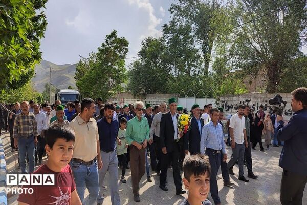 بازگشت حجاج شهربار از مراسم معنوی حج