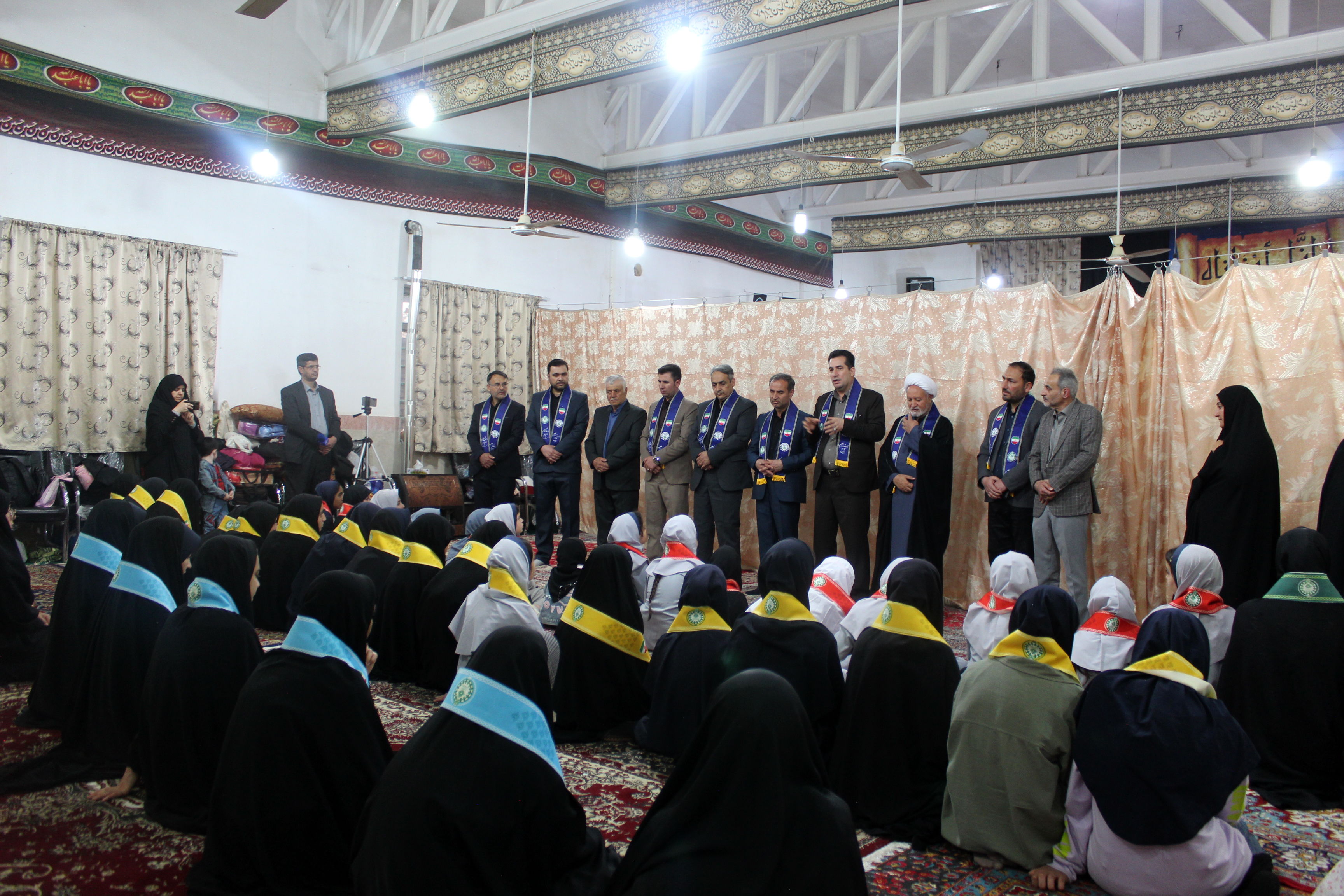 بازدید مدیر کل آموزش و پرورش استان از اعتکاف رمضانیه دختران پیشتاز شهر سنخواست