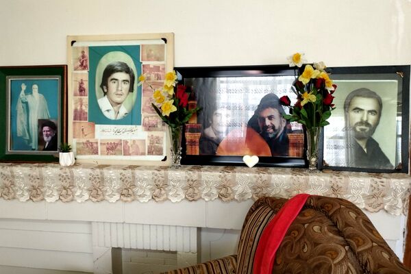 یادواره شهدای دانش‌آموز در دبستان دانش‌رودهن 