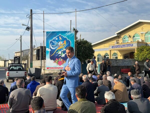 اقامه نماز عید فطر در ایزدشهر