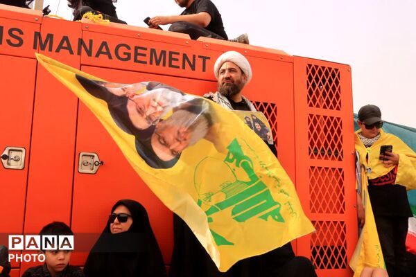 تشییع تاریخی پیکر رهبر شهید از جمکران تا حرم کریمه اهل بیت (س)