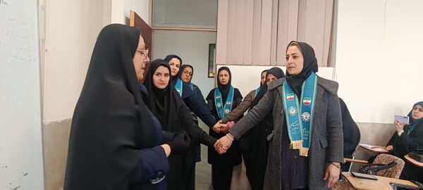 کارگاه توانمندسازی مربیان کاردان پیشتاز سازمان دانش‌آموزی ناحیه یک کرج 
