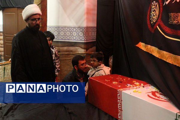 حال و هوای حضور نوجوانان در معراج الشهدای گمنام استان قم