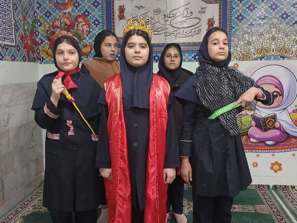 «ماها»؛ هفته‌ای برای جان گرفتن هنر روی صحنه مدرسه