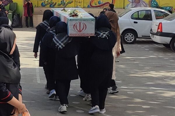 مدراس شهرستان قدس میزبان پرچم حرم امام حسین (ع) و شهید گمنام 