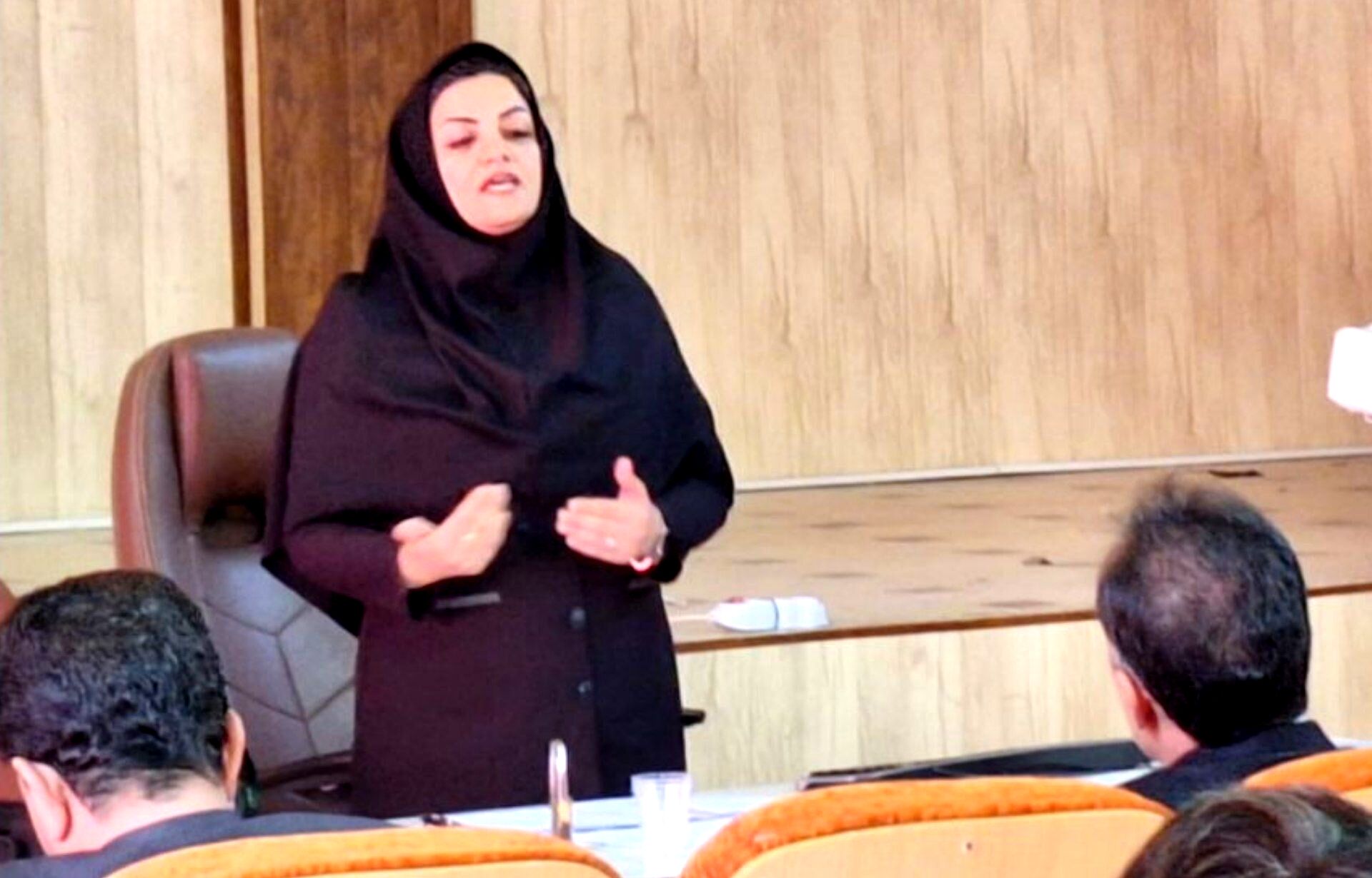 آغاز تحول در مدارس منطقه پاپی با برگزاری دوره توانمندسازی مدیران طرح «توانا»