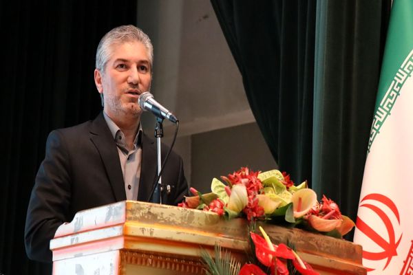 تجلیل از طلایه‌داران برتر تعلیم و تربیت ، آیین تقدیر از معلمین نمونه شهرستان پاکدشت 