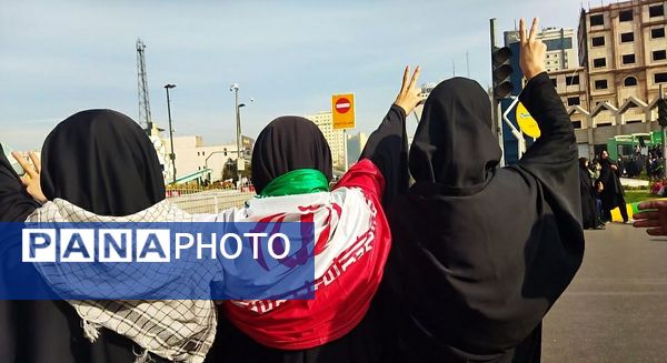 راهپیمایی ۱۳ آبان در تبادکان