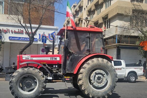 راهپیمایی جان‌فدایان ایران در شیراز - 1