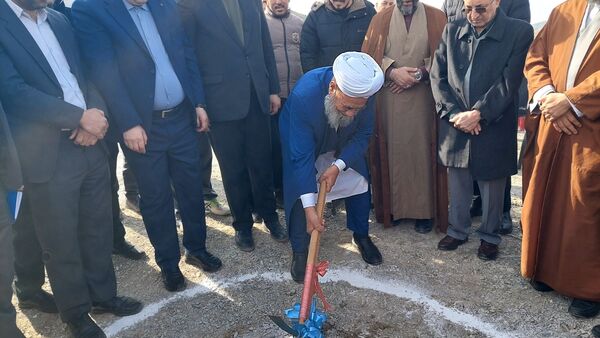 کلنگ‌زنی مدرسه شش‌کلاسه در امانلی و بازدید مسئولان استانی از مدارس راز و جرگلان
