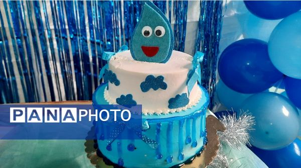 برپایی جشن آب در دبستان سرافراز ناحیه۷ مشهد 