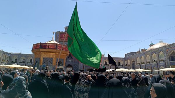 مراسم پیاده‌روی جاماندگان اربعین از میدان پانزده خرداد تا حرم مطهر رضوی