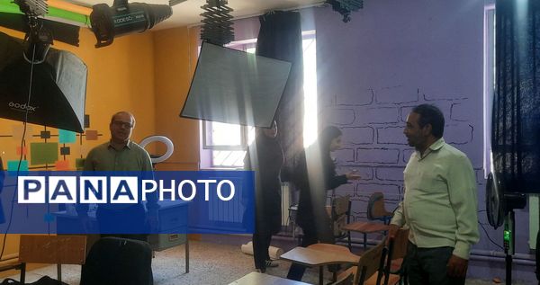 بازدید از عملکرد دانش‌آموزان ثمین آشخانه