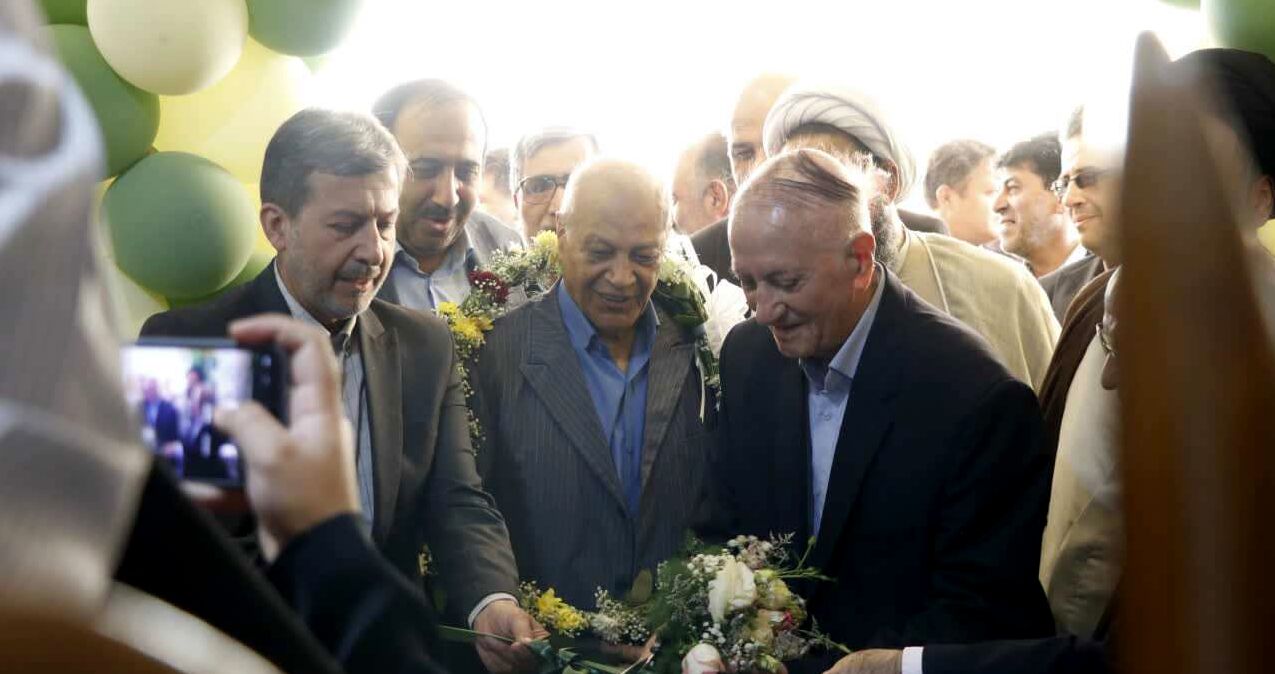 افتتاح و آغاز عملیات اجرایی ۵ پروژه آموزشی، ورزشی و درمانی در خمینی‌شهر