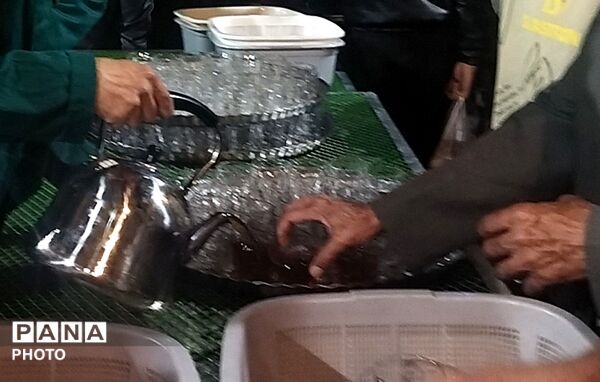 برای هفتاد و دومین بار چایخانه فاطمه الزهرا میزبان وطن دوستان نیشابوری 