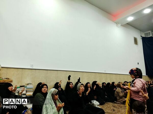   اجتماع مردمی در ناحیه 5 مهشهد به خونخواهی امام سید علی خامنه‌ای 