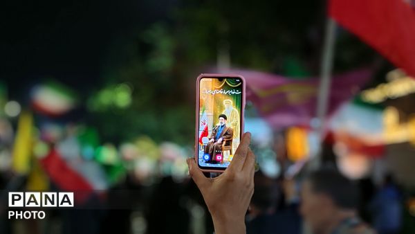 هفتادمین شب؛ بیداری ملت ایران