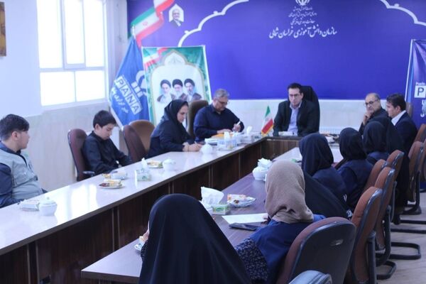 دیدار مدیرکل آموزش‌وپرورش خراسان شمالی با خبرنگاران دانش‌آموز پانا