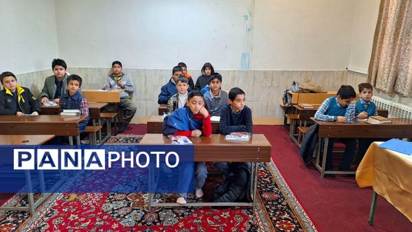 مسابقات قرآن و احکام پسران ابتدایی در دارالقرآن امام حسین(ع) ناحیه ۶ مشهد