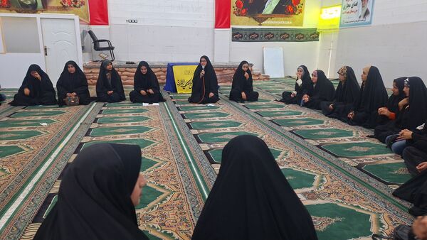 نشست کارگاهی قواعد زندگی دوره تابستانی بسیج در شهرستان لنده