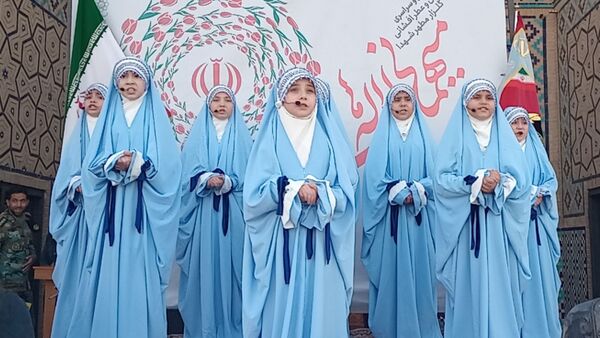 مهمانی لاله ها، آئینی برای زنده نگه داشتن یاد ایثار و  مقاومت