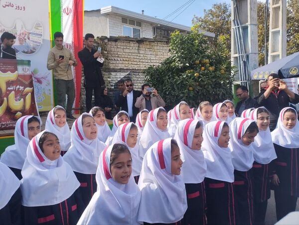 مراسم راهپیمایی ۱۳ آبان در شهرستان میاندورود