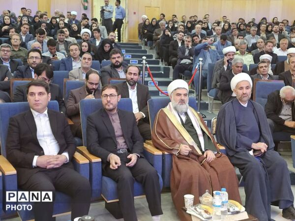 آیین تودیع و معارفه رئیس‌ کل دادگستری استان کردستان 