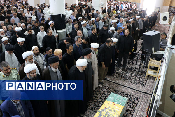 تشییع پیکر شهید مدافع حرم لشکر فاطمیون در قم