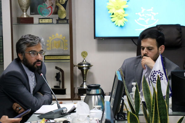 نشست و هم‌اندیشی معاونت پرورشی و فرهنگی اداره‌کل آموزش و پرورش با ناحیه 7مشهد