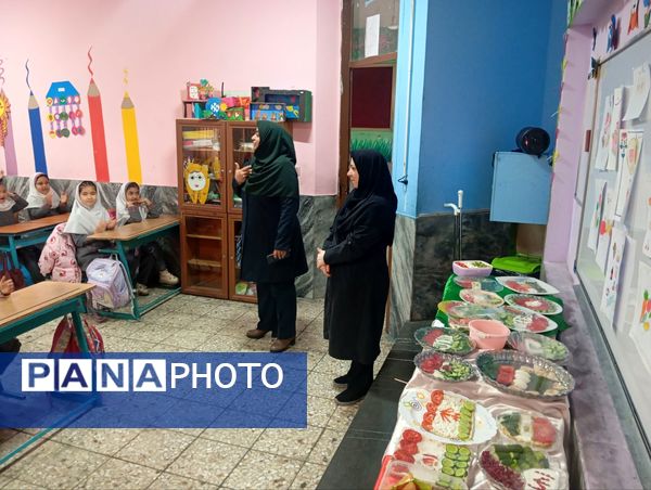 صبحانه سلامت با تم پرچم در دبستان نرجس 