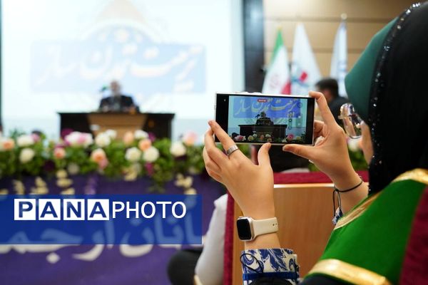 مراسم بزرگداشت روز معلم در دانشگاه فرهنگیان تهران