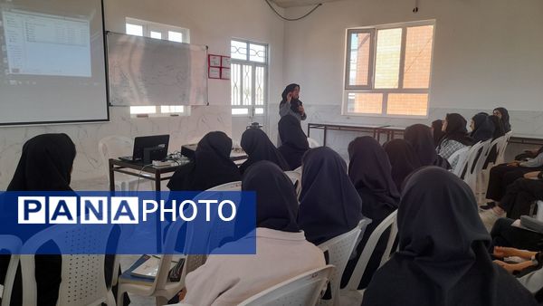 اولین جلسه مشاوره تحصیلی در مدرسه مشکات خواف