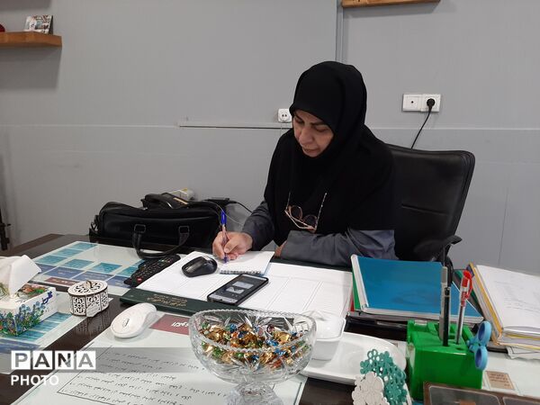 جشن جوانه‌ها آغاز فصل تازه‌ای از دانش‌آموزان مدرسه حاج علی‌اکبر حسن‌زاده اصفهانی 