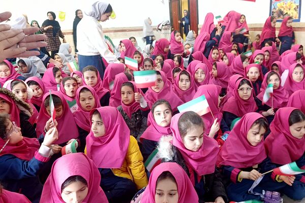 جشن نیمه شعبان در مدرسه شهید اسماعیلی عقدا پردیس 