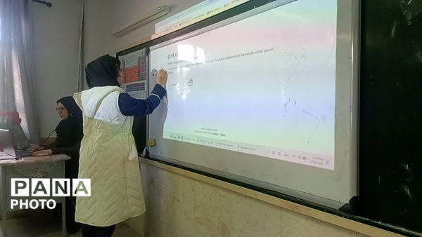 معلم‌های نمونه؛ معماران آینده و الهام‌بخش نسل‌ها