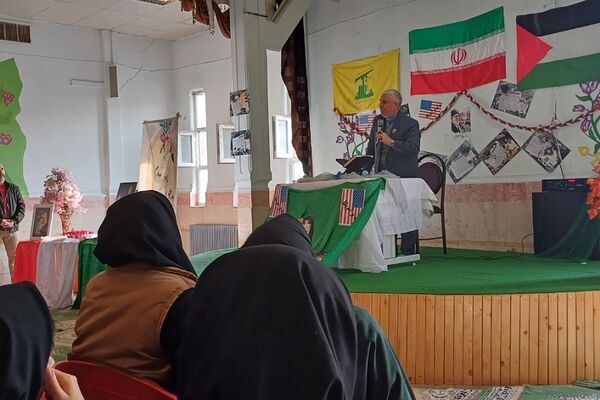 جشن پیروزی مردم غیور فلسطین بر رژیم غاصب صهیونیست در مدارس شهریار