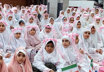 جشن تکلیف فرشته‌های حاج رحیم خالصی