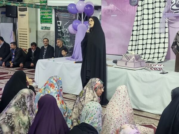 حضور مدیرکل آموزش و پرورش گیلان در محل اعتکاف دانش‌آموزی رشت