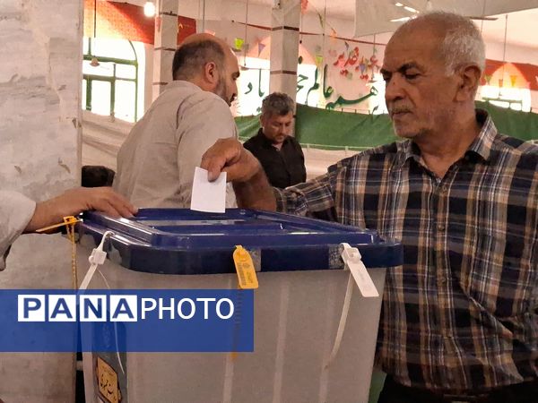 حضور مردم گالیکش پای صندوق‌های رأی