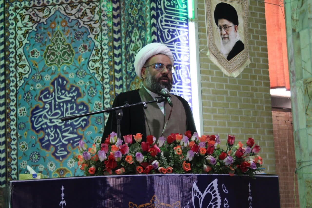 تقوا، ستون اصلی سعادت جامعه و رمز خنثی‌شدن نقشه‌های دشمن است